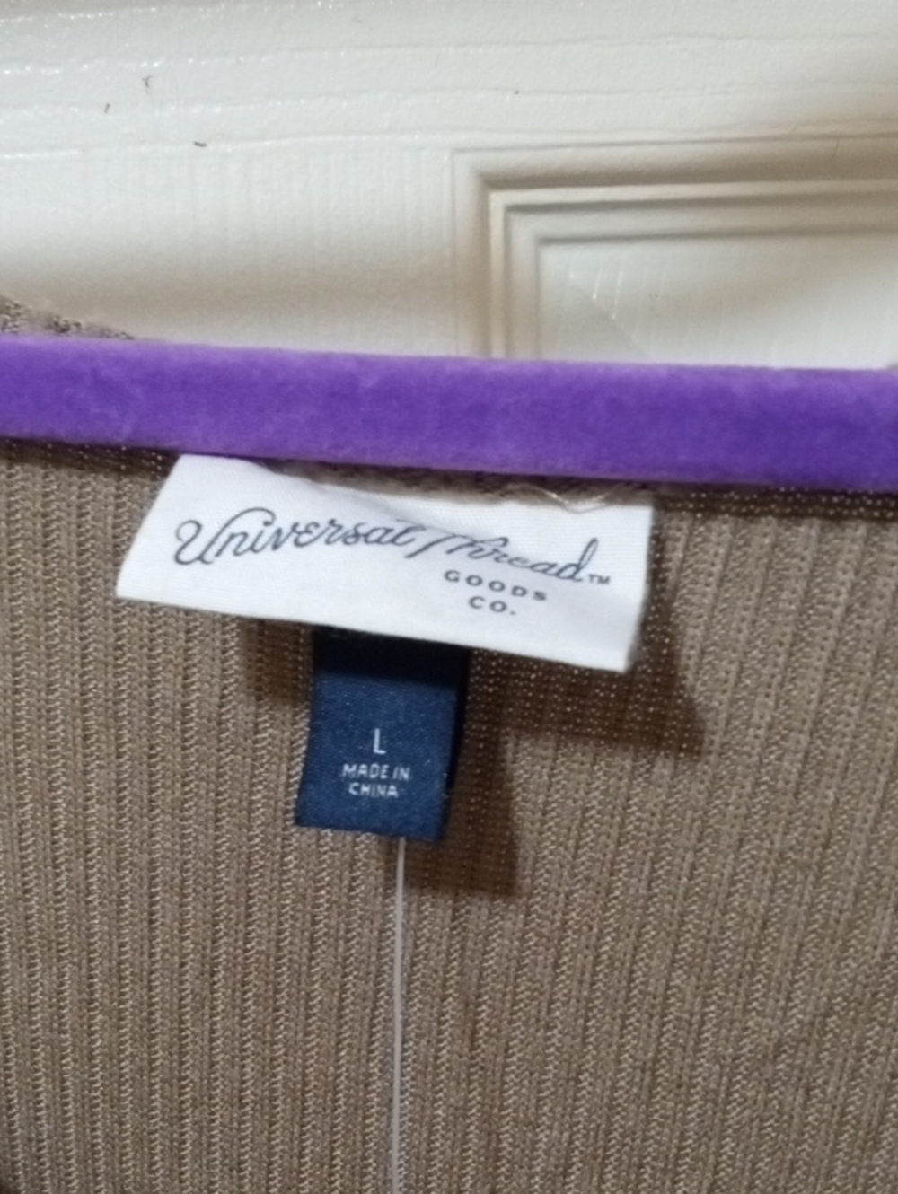 Crew or V-Neck Ribbed Sweater Label - Picture 4 of 7